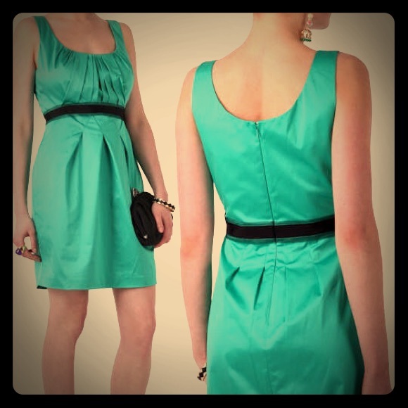 BCBG Max formal dress emerald green sz 8
