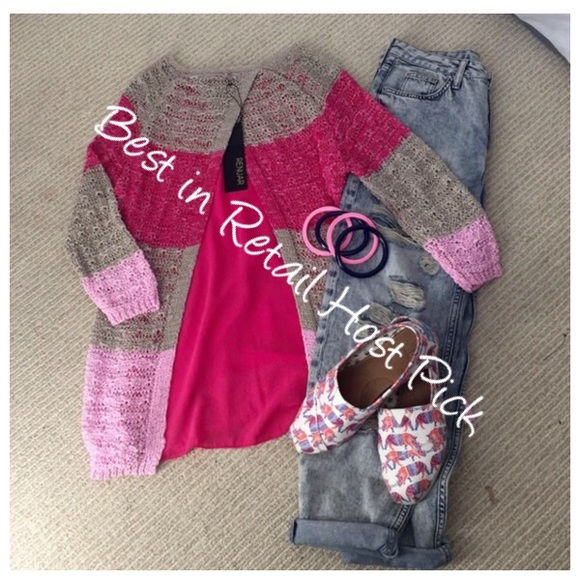 3/4 sleeve color block sweater
