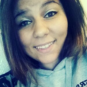 Meet your Posher, Alexia