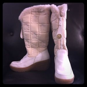 Juicy Couture Winter Boots with Furry Interior