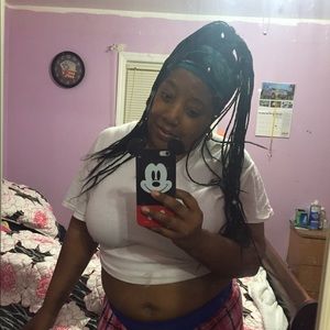 Meet your Posher, Alisa