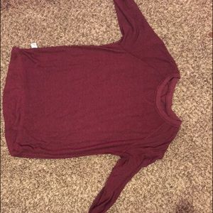 BRANDY MELVILLE pull over long sleeve sweatshirt