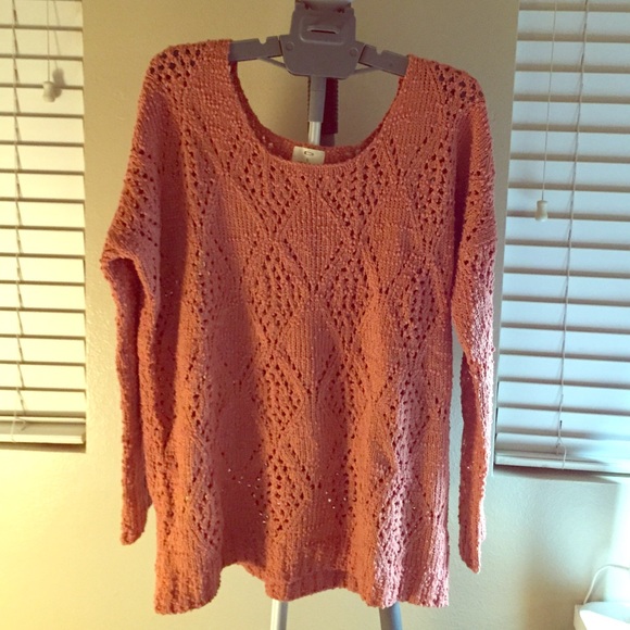 🎀Urban Outfitters🎀 Cute Sweater! Peach color - Picture 1 of 2