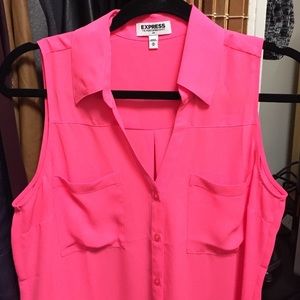 Express sleeveless portofino shirt