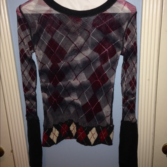 Red and gray plaid mesh long Sleeve