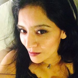 Meet your Posher, Elsa