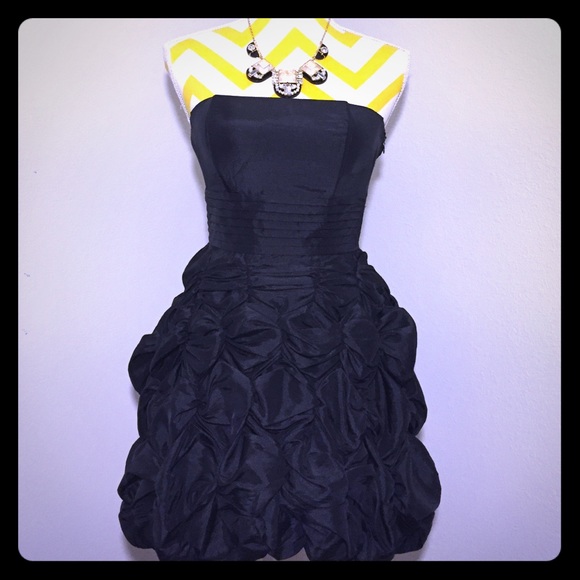 Tube Top Black Bubble Dress - Picture 1 of 4