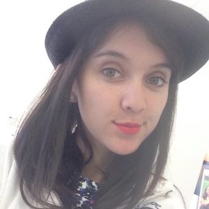 Meet your Posher, Fatima