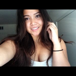 Meet your Posher, Caroline