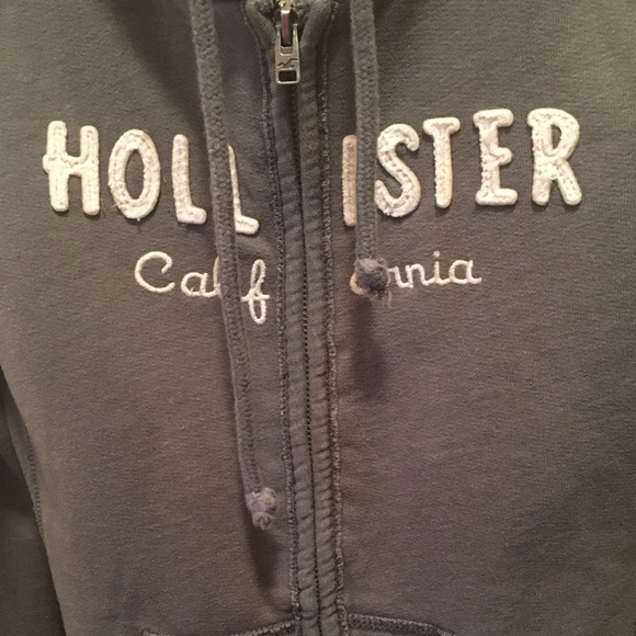 Hollister hoodie - Picture 2 of 3