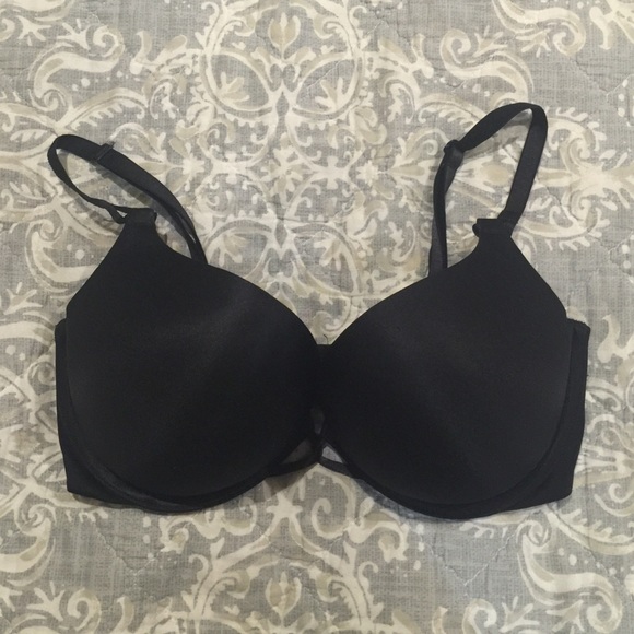 "kylie jenner bra" | VS bombshell bra