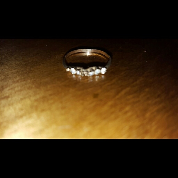 ring - Picture 1 of 1