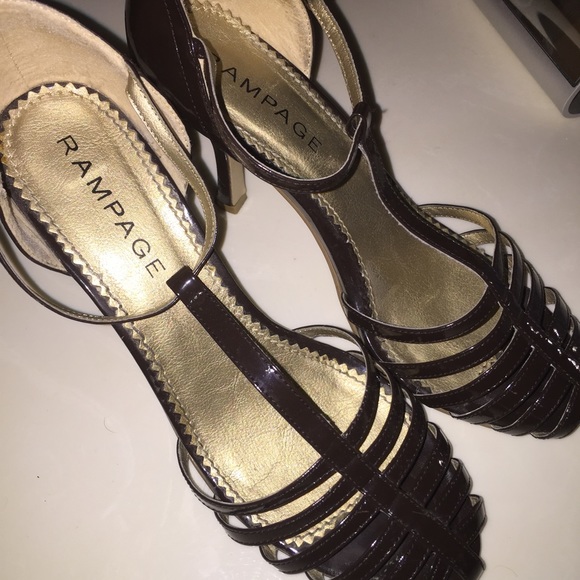 Dark brown strappy heels for any occasion. - Picture 3 of 4