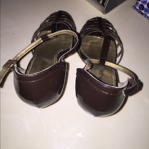 Dark brown strappy heels for any occasion. - Picture 4 of 4