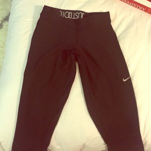 Nike Black Crop Leggings