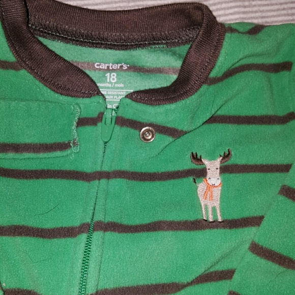 TRADED! 2 Boys Carter's Onesies - Picture 2 of 4