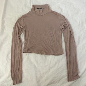 brand new Brandy Melville turtle neck crop top🍂
