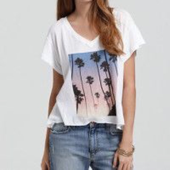 Wildfox Tops - PRICE FIRM Wildfox Palm Tree top Wildfox Tops - PRICE FIRM Wildfox Palm Tree top