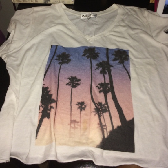 Wildfox Tops - PRICE FIRM Wildfox Palm Tree top Wildfox Tops - PRICE FIRM Wildfox Palm Tree top