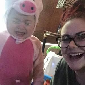 Meet your Posher, Danielle