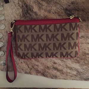 Michael Kors wristlet