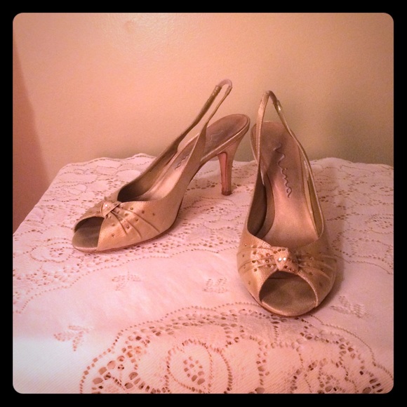 ✨Sold✨Nina Metallic Gold Peep-Toe Pumps