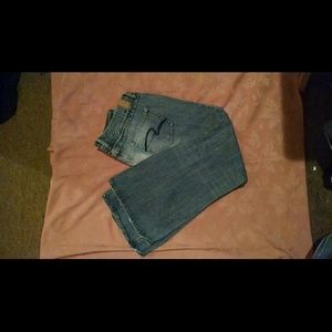 Hipster jeans distressed look