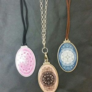 Pendant Necklace
