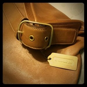 Additional pics of Coach Hobo