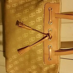Dooney & Bourke bag