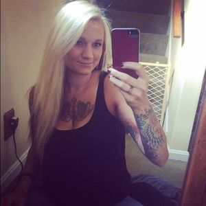 Meet your Posher, Melissa