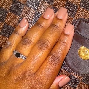 Meet your Posher, Bianca