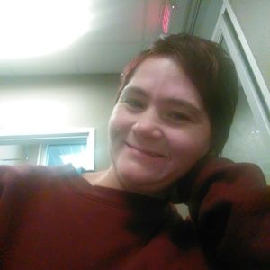 Meet your Posher, Desiree