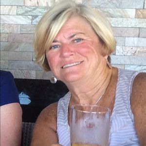 Meet your Posher, Paula