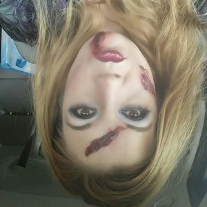 Meet your Posher, Joy