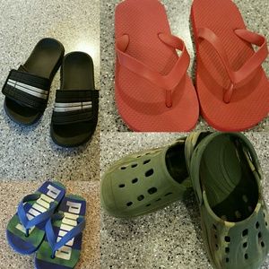 6 pairs of boys shoes