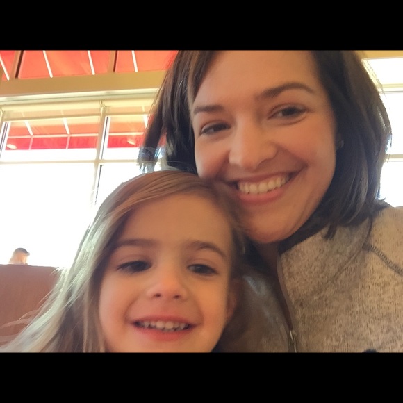 Meet your Posher, Kelly - Picture 1 of 1