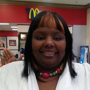 Meet your Posher, Deborah