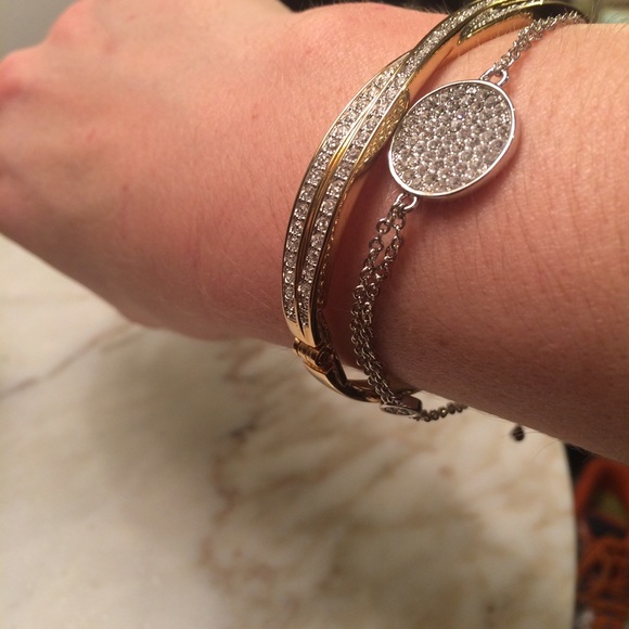 Silver Link Bracelet w/Sparkling Charms - Picture 2 of 4
