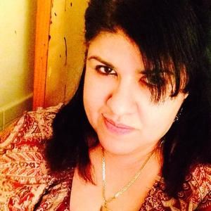 Meet your Posher, Lilliam