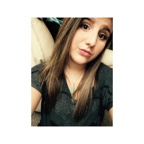 Meet your Posher, Jenna - Picture 1 of 1