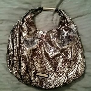 BCBG GENERATION HOBO