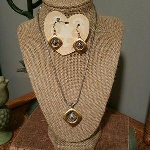 Brighton necklace.  Comes with a tin heart.