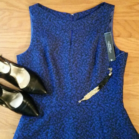 {HP} Fit & Flare Dress - Picture 2 of 4