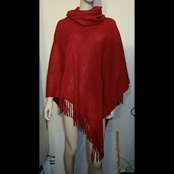 BCBG Maxazria Red Poncho One Size - NWT - Picture 2 of 4