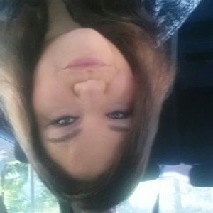 Meet your Posher, Cynthia