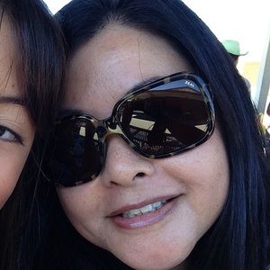 Meet your Posher, Alice