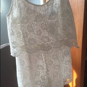 Forever 21 lace cream romper/jumpsuit