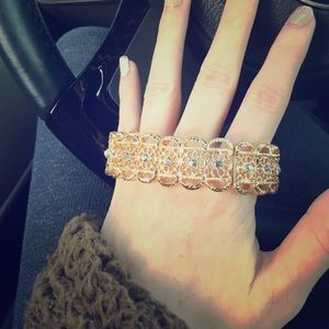 Gold diamond bracelet