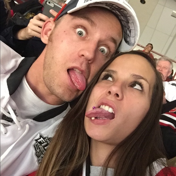 Meet your Posher, Cristina - Picture 1 of 1